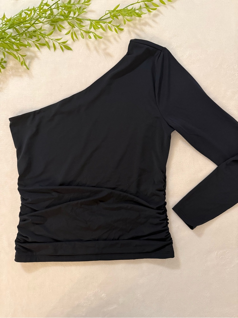 Abercrombie & Fitch | NWOT One Shoulder Top